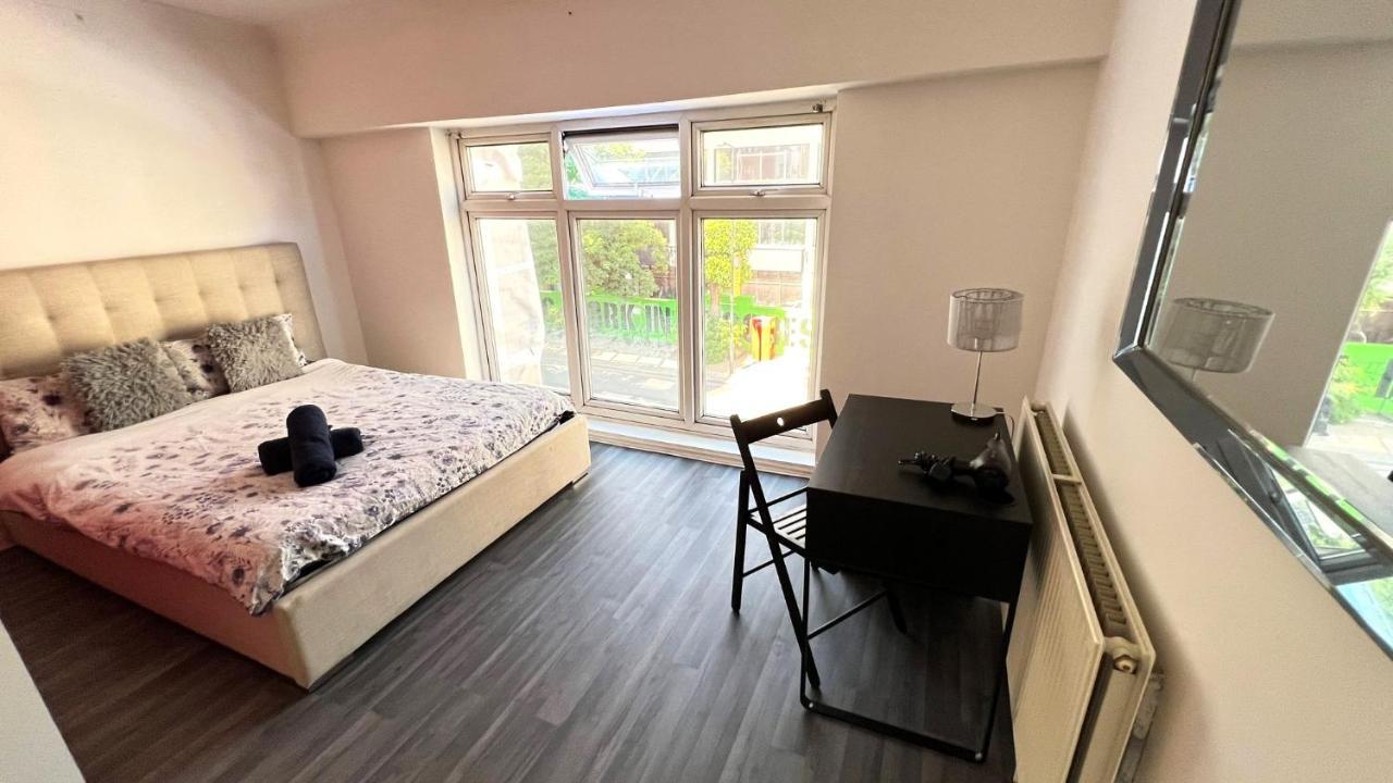 Aldgate Rooms Londres Exterior foto